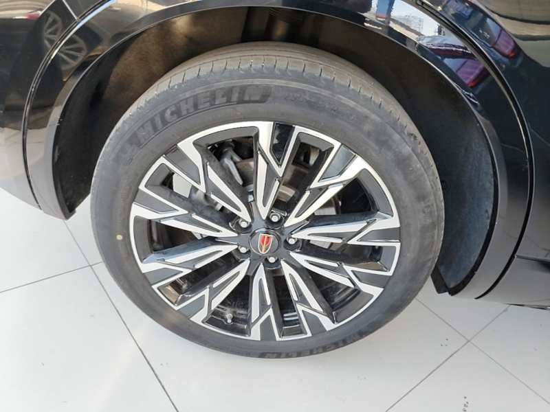 Used Hongqi HS5 2023 2.0T Four-Wheel Drive Flagship Pro Edition – Chinese Trim Xiang — 25