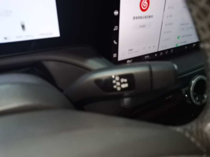 Used XPeng P7 2022 480E+ — 13