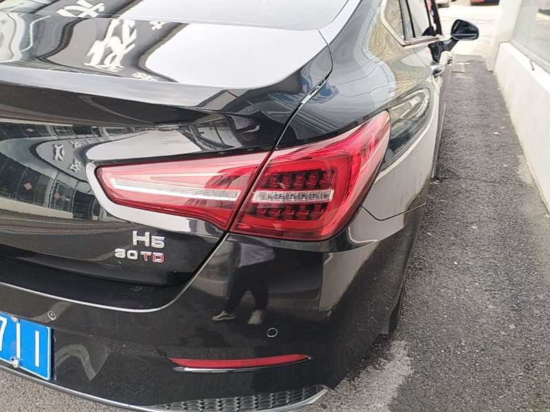 Used Hongqi H5 2022 Classic Model Facelift 1.5T DCT Qiyun Edition — 7