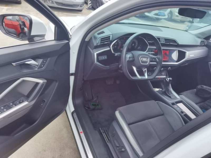 Used Audi Q3 2022 35 TFSI Fashion Dynamic Model — 15