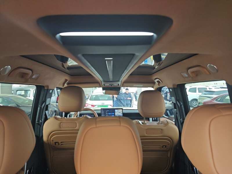 Used iCAR V27 2026 Model 200KM Four-Wheel Drive Falcon 700 — 17