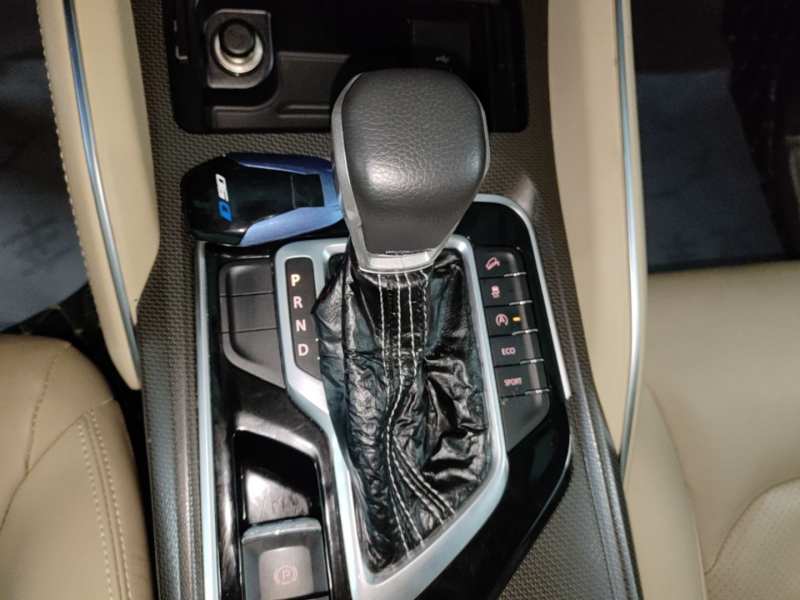 Used SAIC MAXUS D90 2017 2.0T Automatic Two-Wheel Drive Mercury — 13