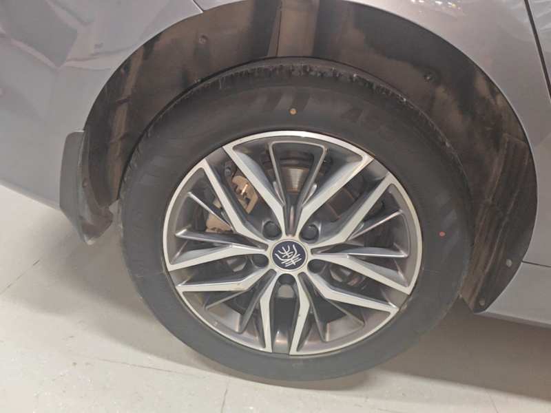 Used BYD Qin PLUS 2023 Champion Edition DM-i 120KM Beyond Model — 25