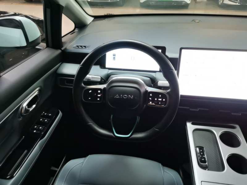 Used AION Y 2023 Plus 510 Enjoy Edition — 10