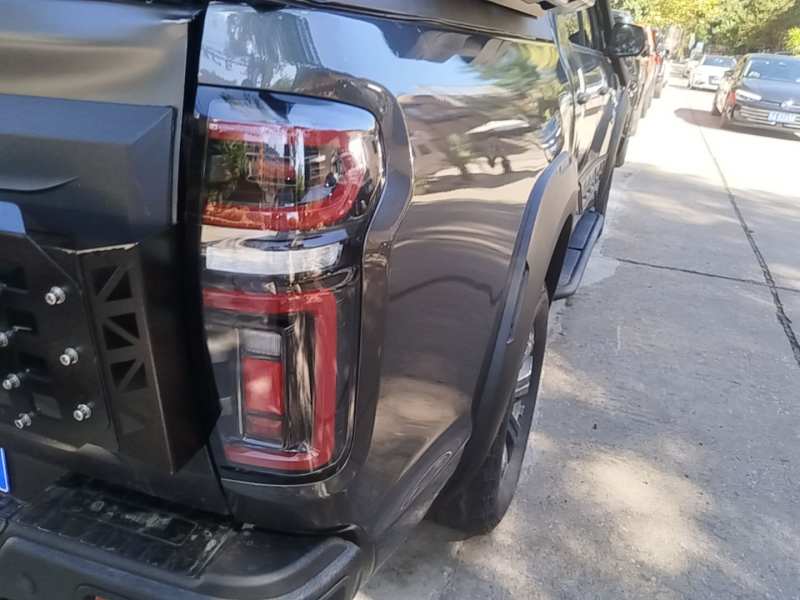 Used Great Wall Poer 2023 2.0T Off-Road Version Automatic Diesel Four-Wheel Drive High-End Edition — 7
