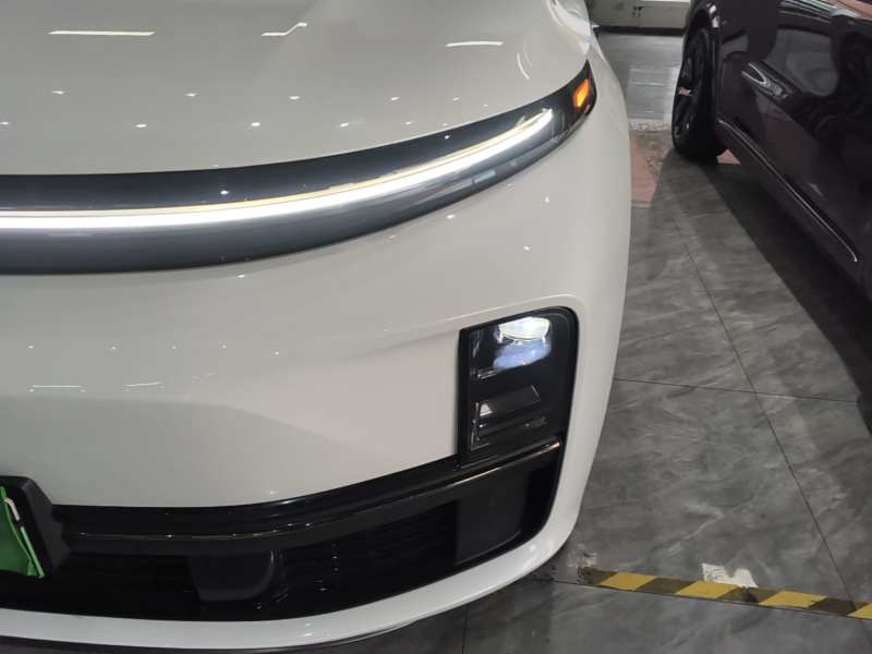 Used Li Auto L7 2023 Air model — 23