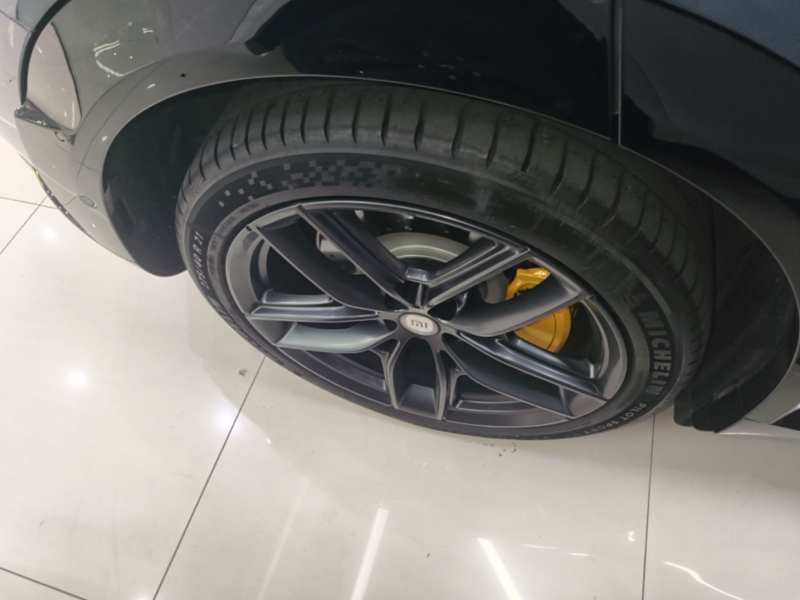 Used Xiaomi Auto YU7 2025 Ultra-Long Range High-Performance All-Wheel-Drive Max Edition — 25