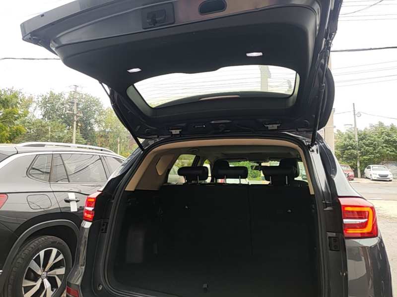 Used BYD Song 2021 Classic Edition 1.5T Automatic Elite Model — 18