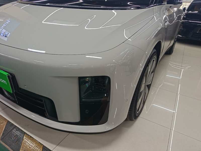 Used Li Auto i8 2025 Model Standard Version — 23