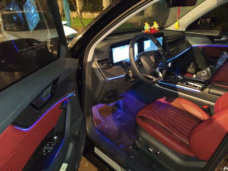 Used Hongqi HS5 2023 2.0T Qixiang Pro Edition — 12