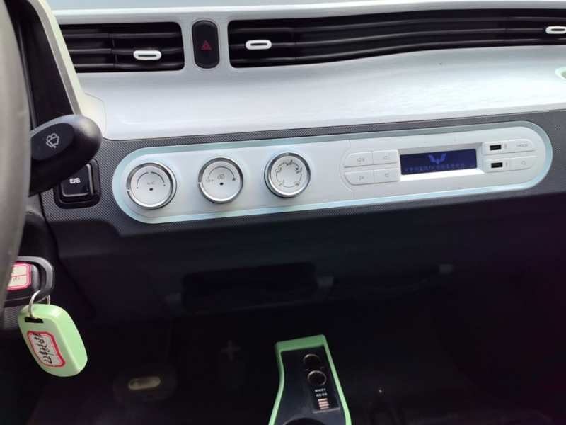 Used Wuling Hongguang MINIEV 2021 Macaron Fashion Edition Lithium-Ion Battery — 12
