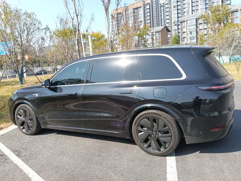 Used Li Auto L9 2022 Max model — 16