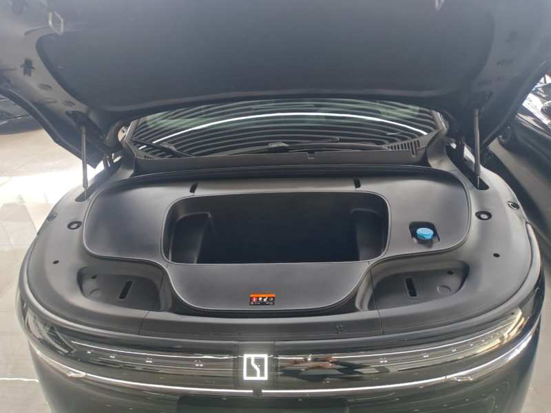 Used Zeekr 7X 2025 100 kWh Long-Range Rear-Wheel Drive with Intelligent Driving Features — 19
