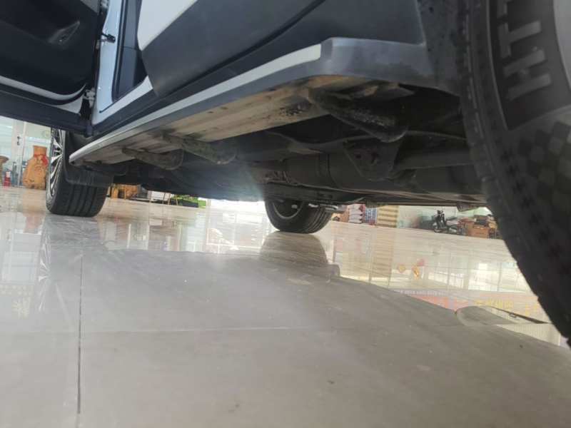 Used SAIC MAXUS D90 2017 2.0T Automatic All-Wheel Drive Sirius — 21