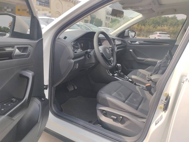 Used Volkswagen T-ROC 2021 280TSI DSG Two-Wheel Drive Comfort Connect Edition – Comfort Plus — 15