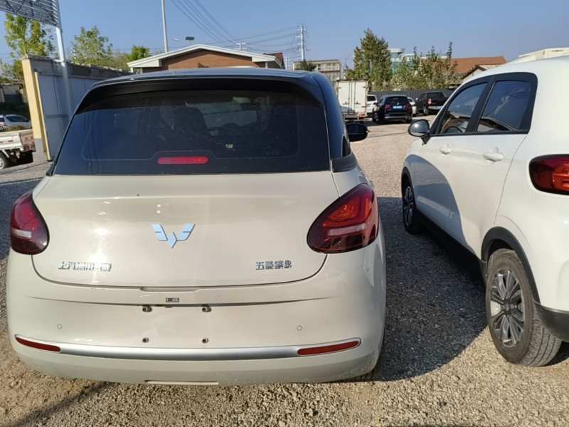 Used Wuling Bingo 2023 203km Light Edition — 5