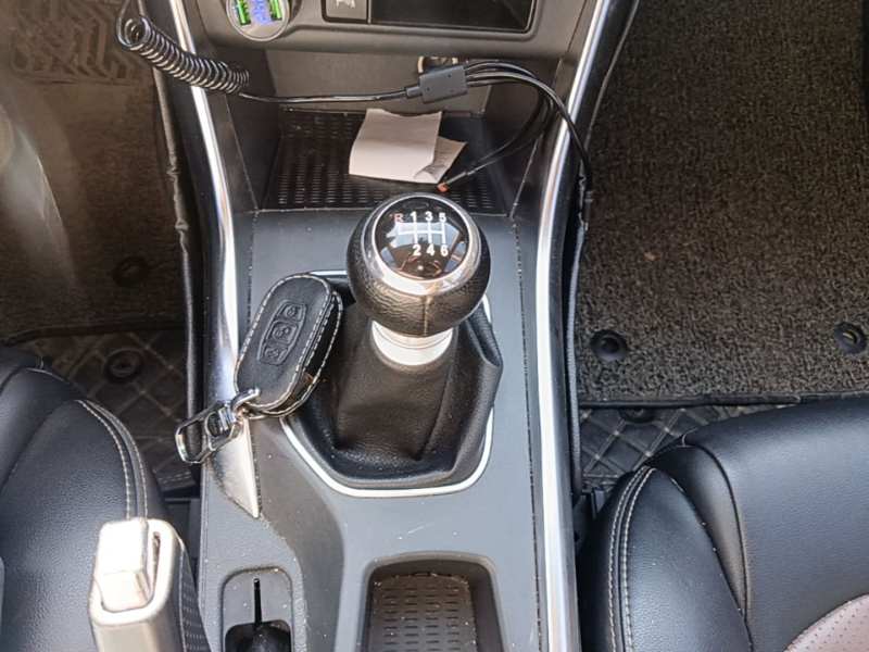 Used BYD Song 2016 Gaishi Edition 1.5TI Manual Haoya Model — 13