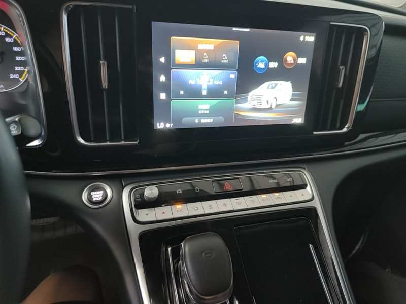 Used GAC Trumpchi M8 2021 Lingxiu Series 390T Deluxe Edition – Prestige — 12