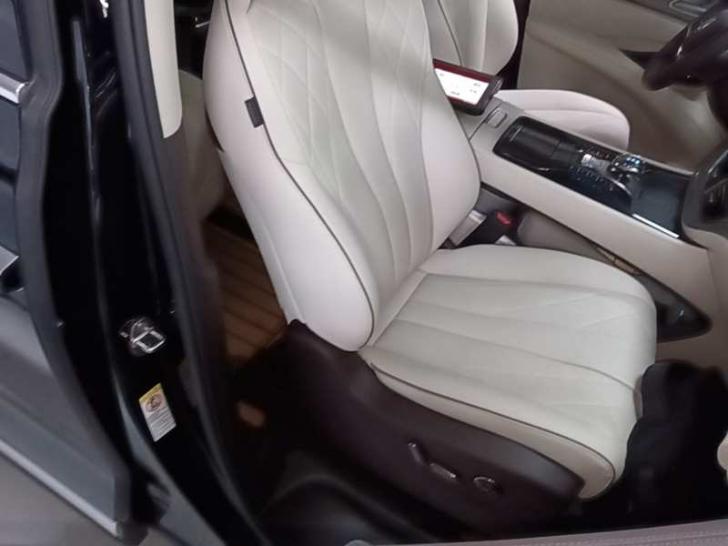Used Denza D9 2024 DM-i 980 Four-Wheel Drive Prestige Model – Premium — 24