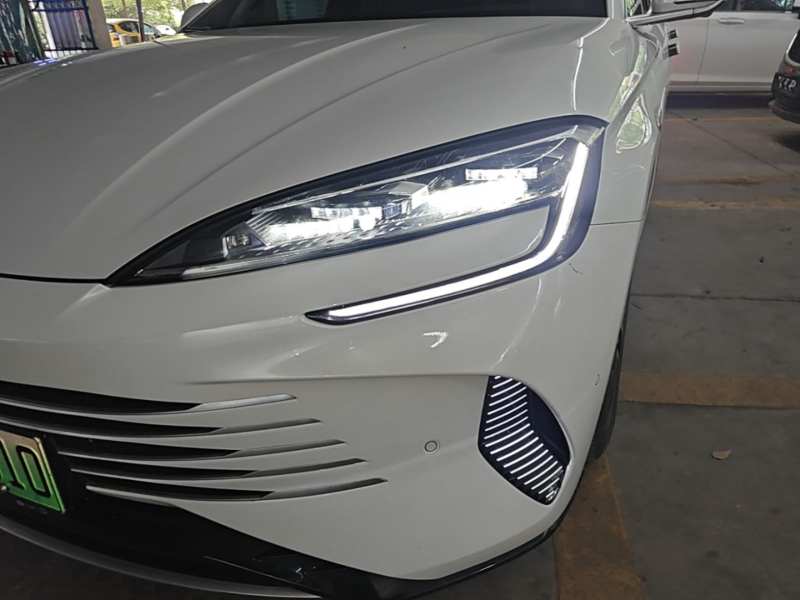 Used BYD Seal 2023 DM-i 1.5T 121km Flagship Model — 23