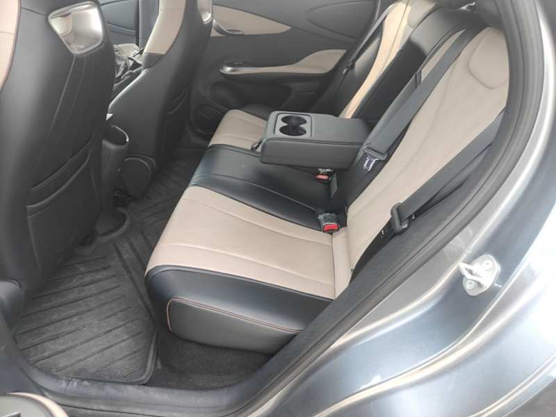 Used BYD Dolphin 2023 420 km Fashion Edition — 16