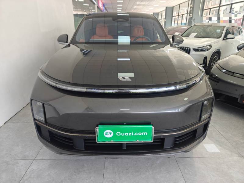Used Li Auto L8 2023 Pro Model — 2