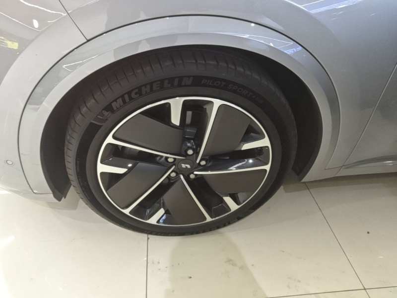 Used Li Auto L8 2025 Ultra Smart Refreshed Edition — 22