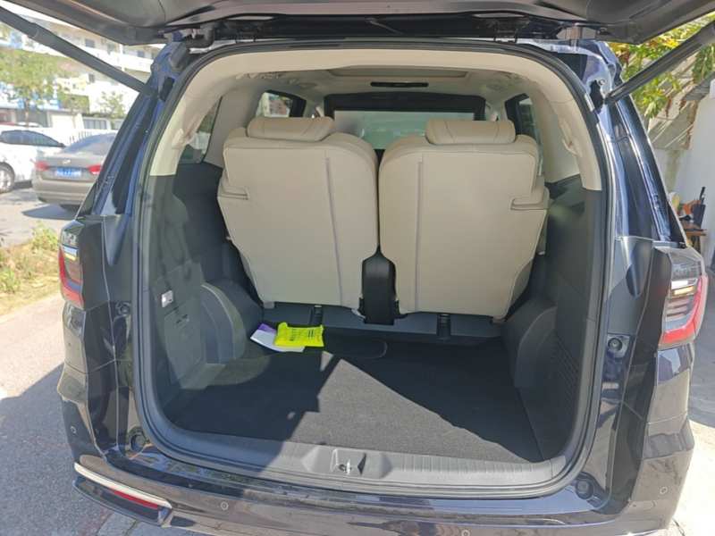 Used Honda Odyssey 2022 2.0L eHEV Prestige Four-Seater Edition — 18