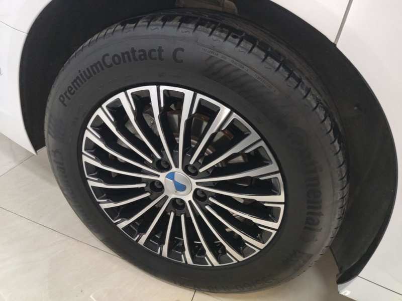 Used Denza D9 2022 DM-i 970 Four-Wheel Drive Flagship Model — 25