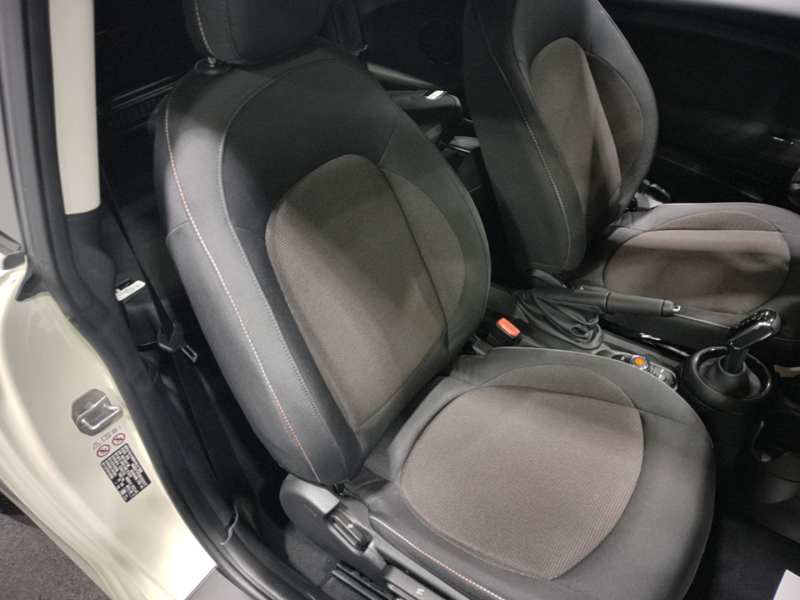 Used MINI 2023 1.5T ONE — 24