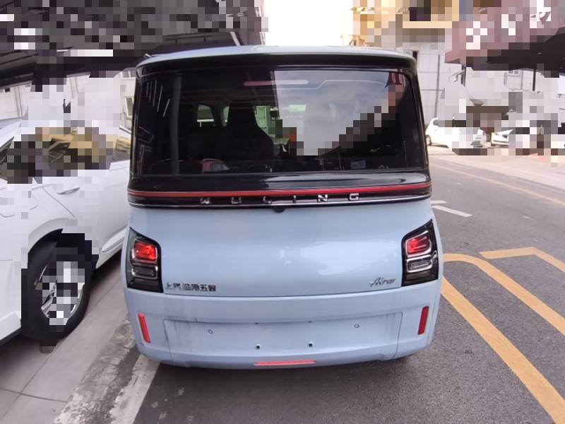 Used Wuling Air ev 2023 – Four Seats – Standard Edition — 5