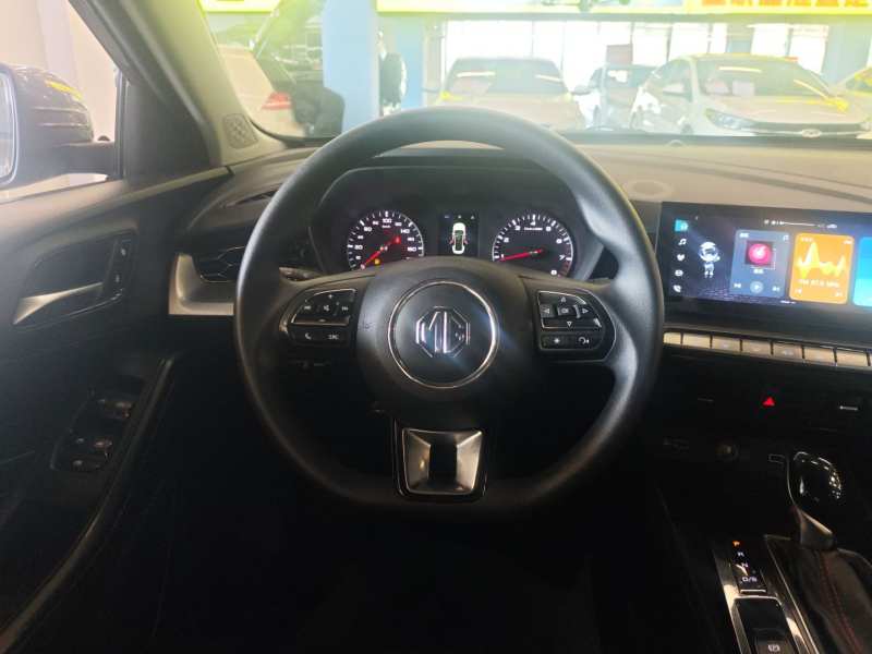 Used MG 5 2023 180 DVVT CVT Fashion Edition — 10