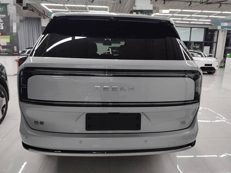 Used Zeekr 9X 2025 Ultra Edition 70kWh — 5