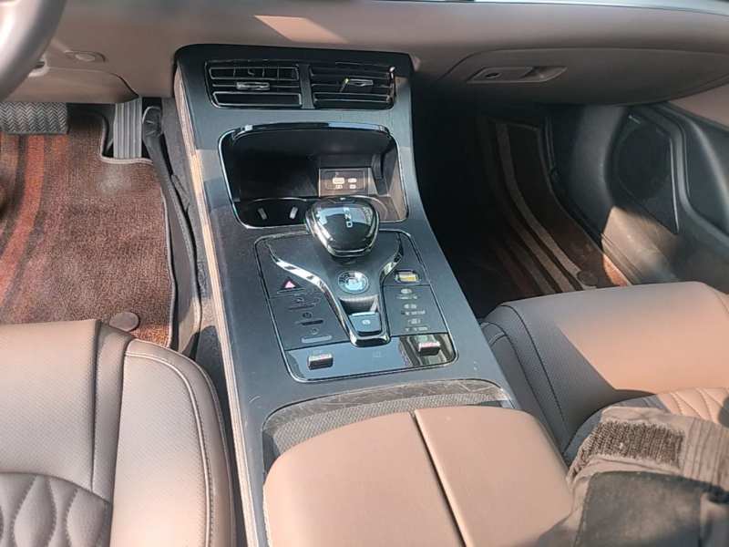 Used BYD Han 2023 EV Champion Edition 605KM Front-Drive Premium Model — 13
