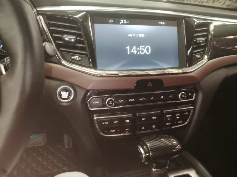 Used GAC Trumpchi GS8 2017 320T Two-Wheel Drive Luxury Smart Connectivity Version (7 Seats) — 8