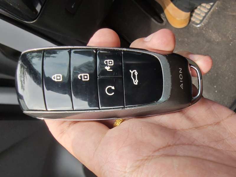 Used AION Y 2022 Plus 70 Tech Edition — 18