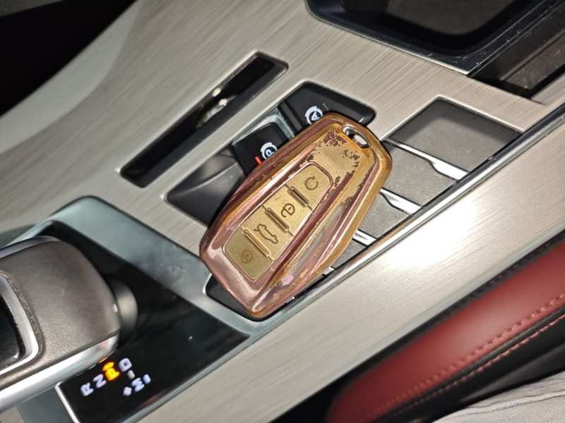 Used Geely Auto Coolray 2020 PRO 260T DCT Knight — 8