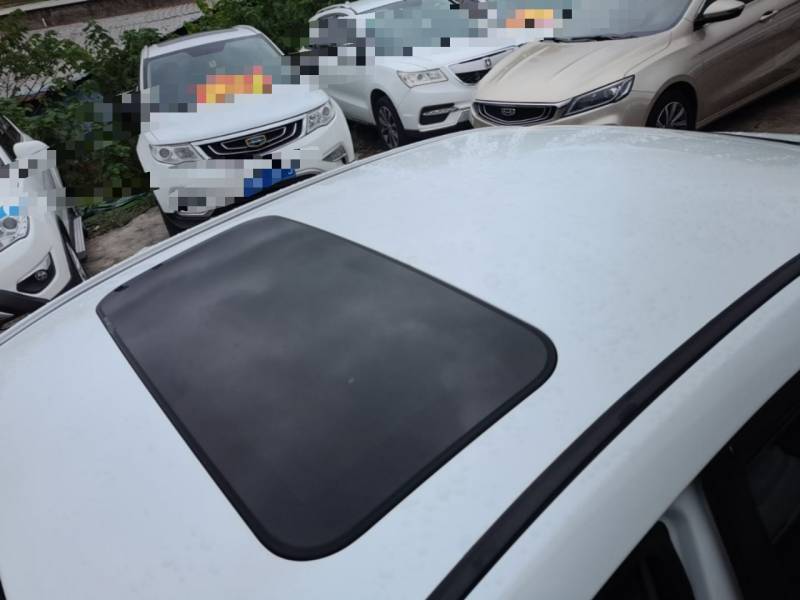 Used Geely Auto Emgrand 2017 Sedan Million Edition 1.5L Manual Upward Connect Version — 26