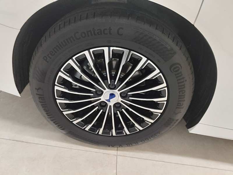 Used Denza D9 2024 DM-i 980 Four-Wheel Drive Prestige Model – Executive — 25
