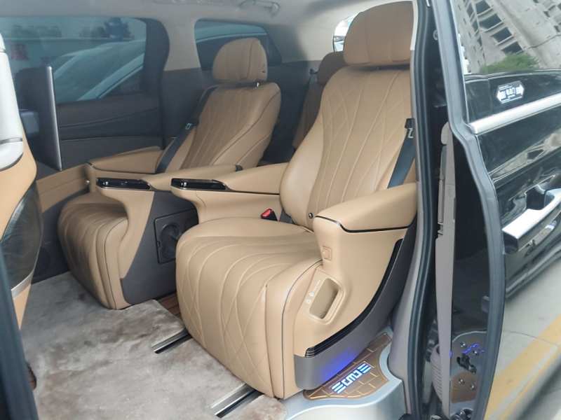 Used Denza D9 2022 EV 600 Four-Wheel Drive Flagship Model — 16