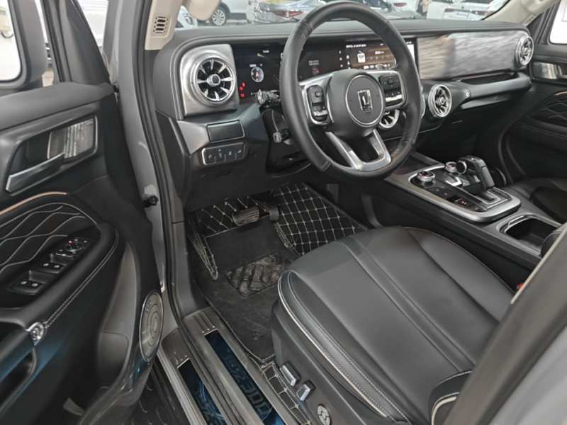 Used Tank 300 2023 Off-Road Edition 2.0T Conqueror — 15