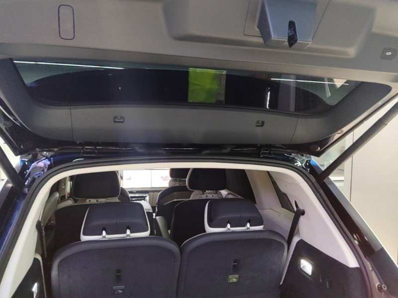 Used Zeekr 9X 2025 Hyper Edition 70kWh — 18