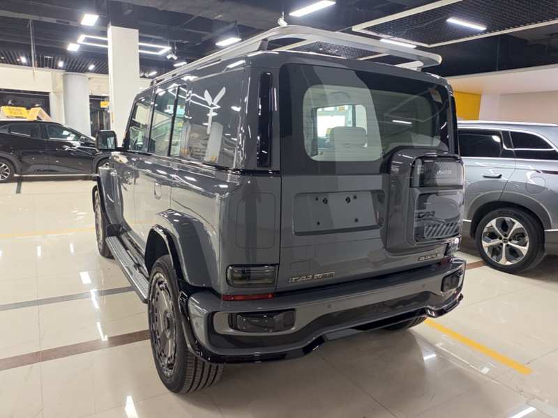 Used iCAR V23 2026 Model 550 Two-Wheel Drive Cyber Edition — 4