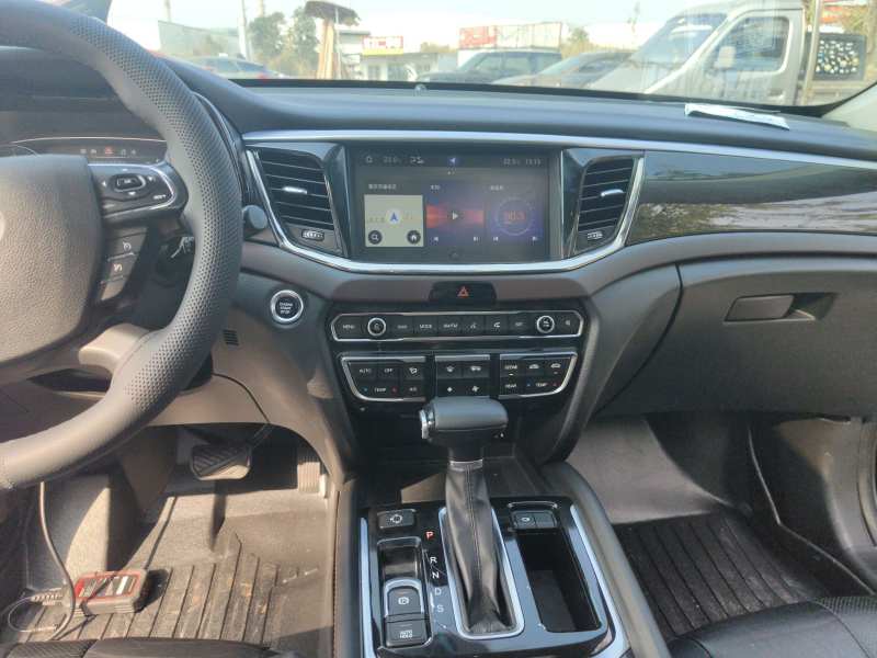 Used GAC Trumpchi GS8 2017 320T Two-Wheel Drive Luxury Smart Connectivity Version (7 Seats) — 5