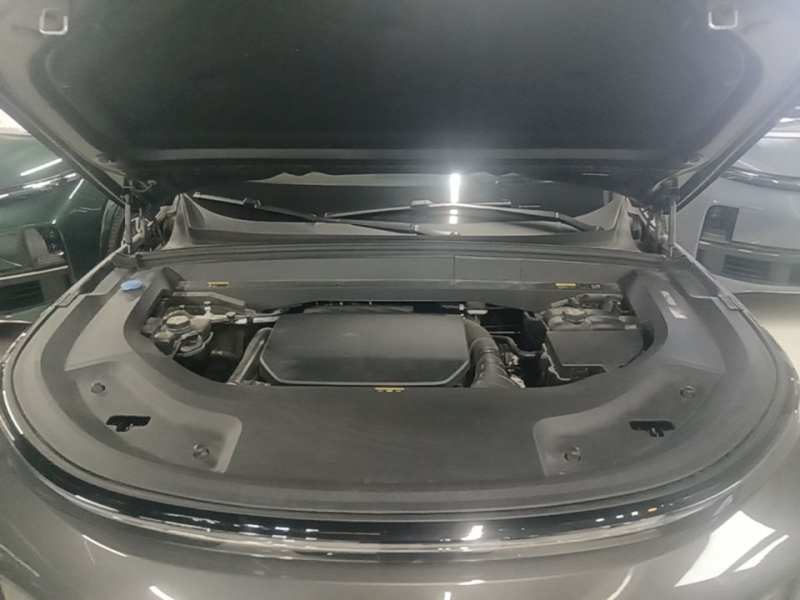 Used Li Auto L8 2025 Ultra Smart Refreshed Edition — 19