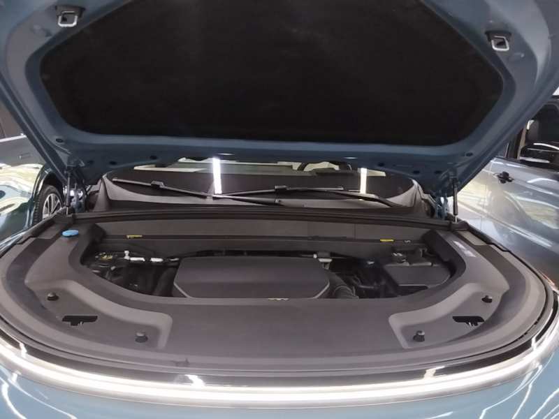 Used Li Auto L9 2022 Max model — 19