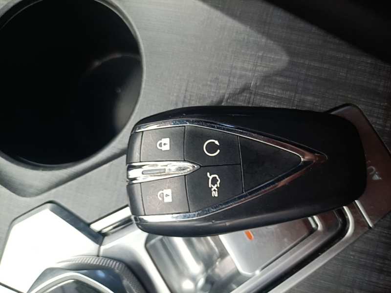 Used CHANGAN UNI-V 2023 1.5T Premium Model — 8