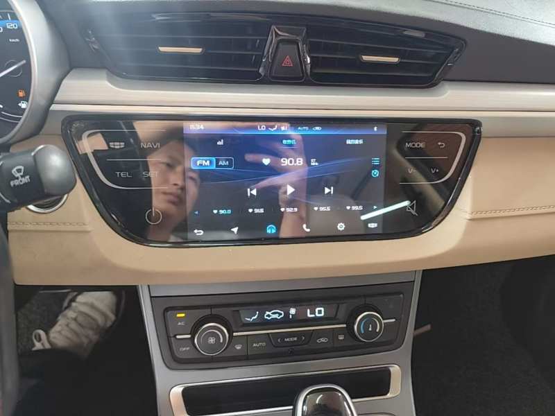 Used Geely Auto Emgrand 2018 1.5L CVT Luxury Model – Luxury — 12