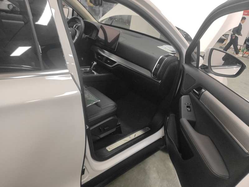 Used BYD Tang 2018 2.0T Automatic Smart Connect Prestige 7-Seater China V Standard — 28