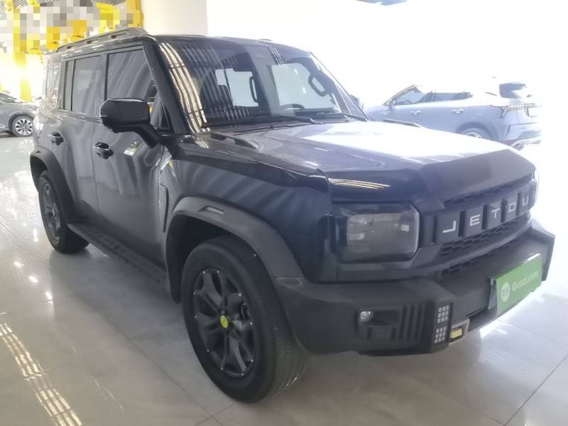 Used JETOUR Traveler 2023 2.0T All-Wheel-Drive CrossPRO — 3